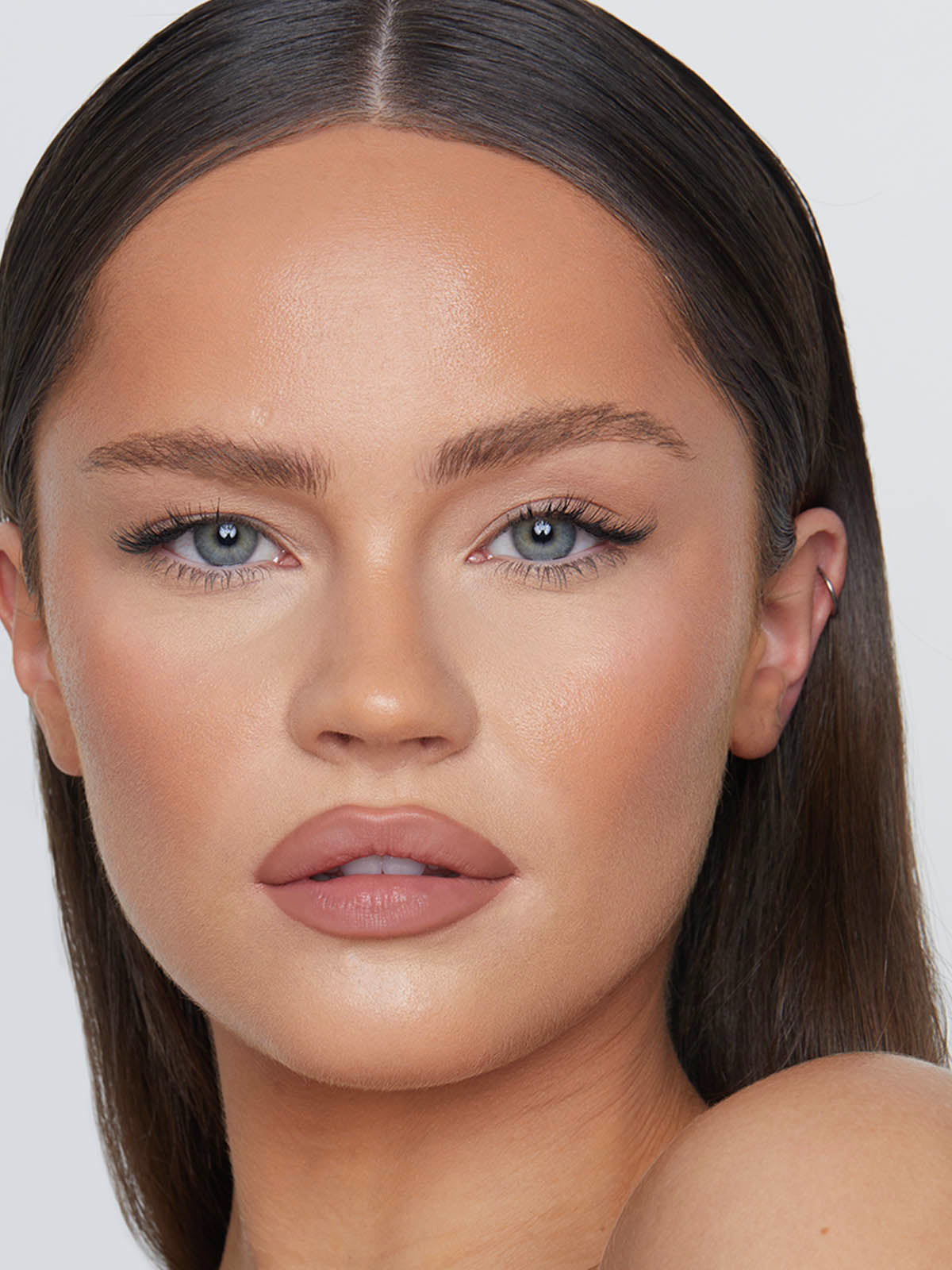 TIP SCULPT ON MODEL IN TAUPE